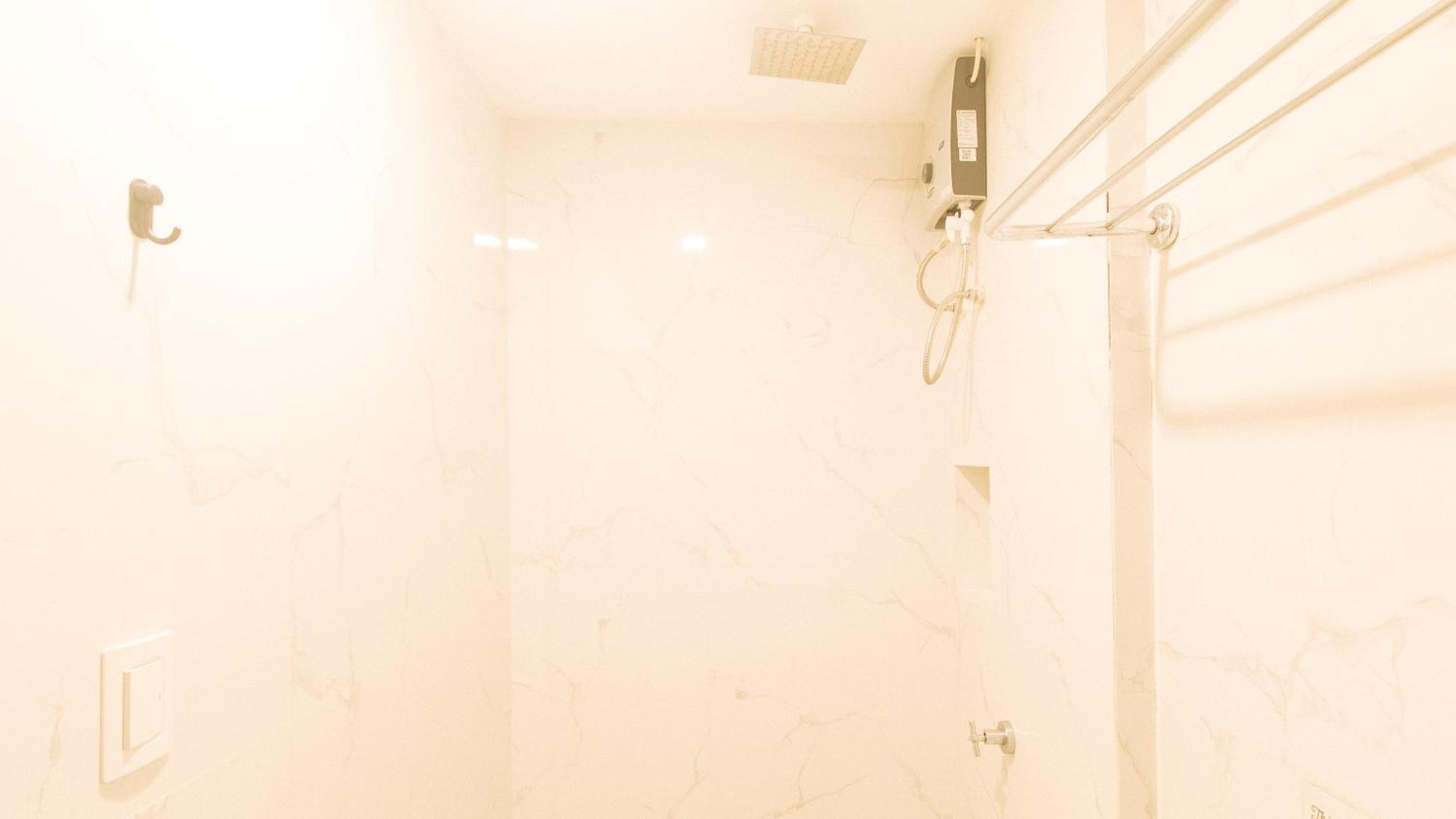 Reddoorz Plus At Seventy Five Inn Near Manila Airport Paranaque City Экстерьер фото