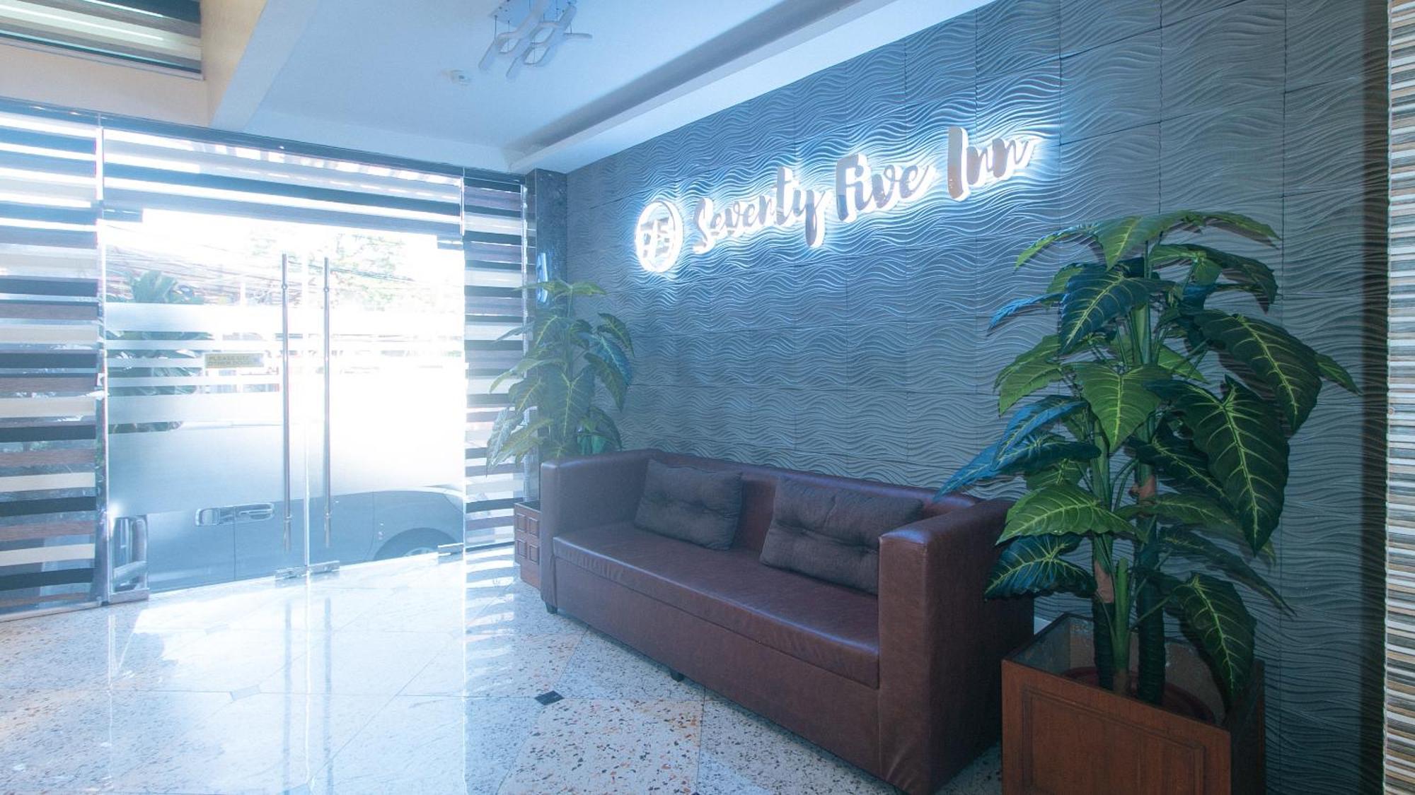 Reddoorz Plus At Seventy Five Inn Near Manila Airport Paranaque City Экстерьер фото