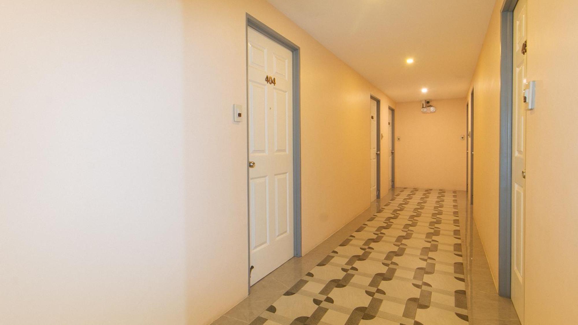 Reddoorz Plus At Seventy Five Inn Near Manila Airport Paranaque City Экстерьер фото