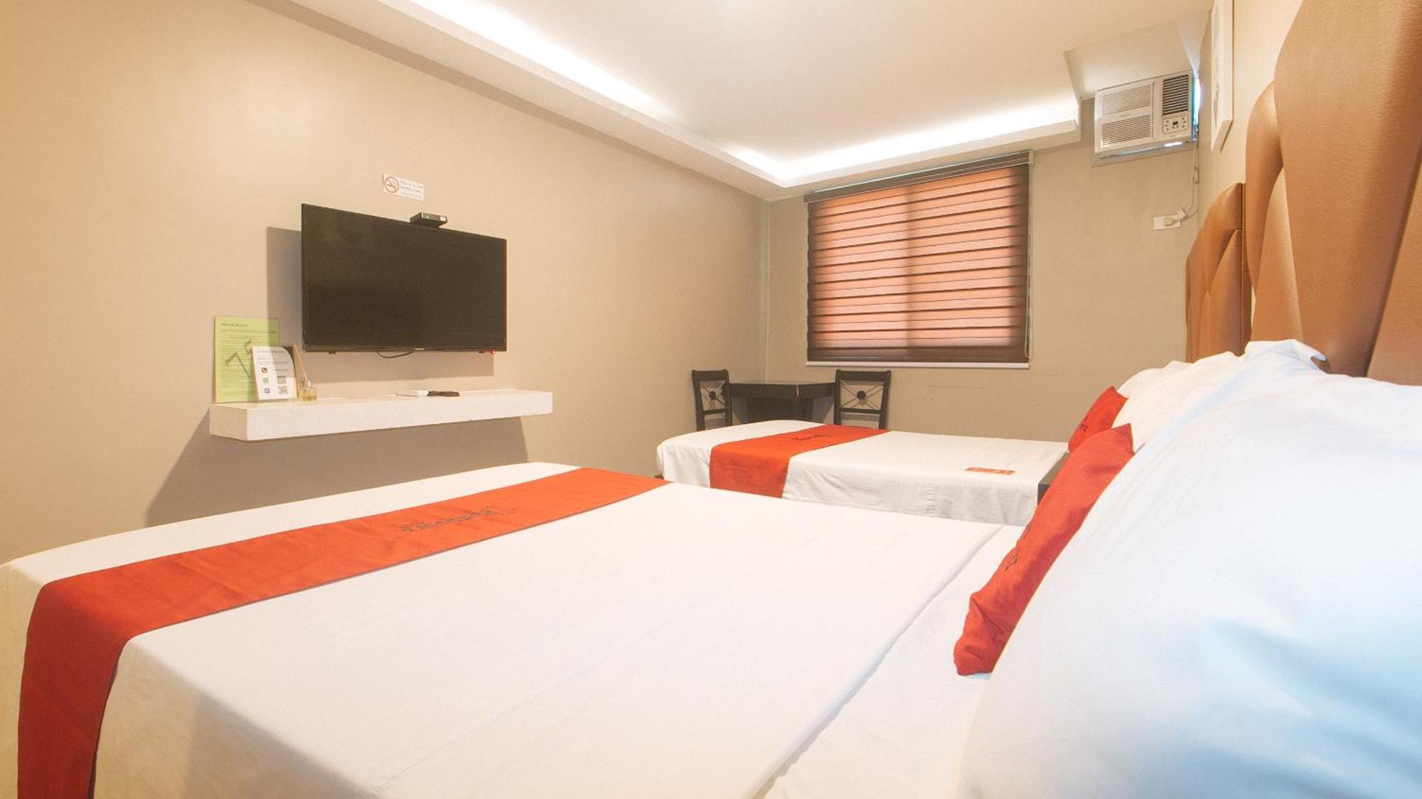 Reddoorz Plus At Seventy Five Inn Near Manila Airport Paranaque City Экстерьер фото