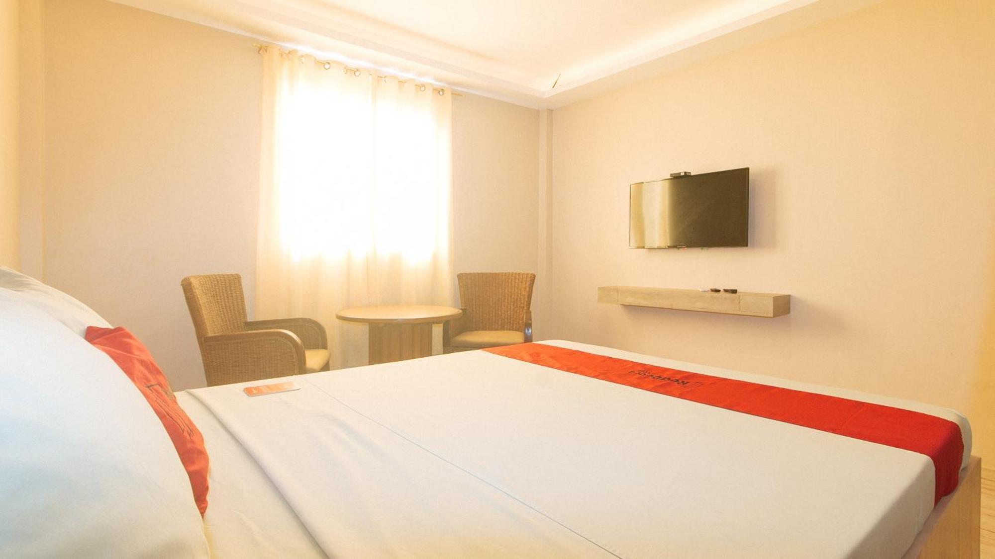 Reddoorz Plus At Seventy Five Inn Near Manila Airport Paranaque City Экстерьер фото